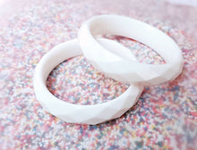 Load image into Gallery viewer, Sundae Funday Faceted Bangle in Vanilla Cream