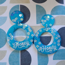 Load image into Gallery viewer, MOD About You Honey Hoop Earrings
