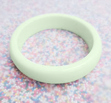 Load image into Gallery viewer, Sundae Funday Thin Bangle in Mint Cream
